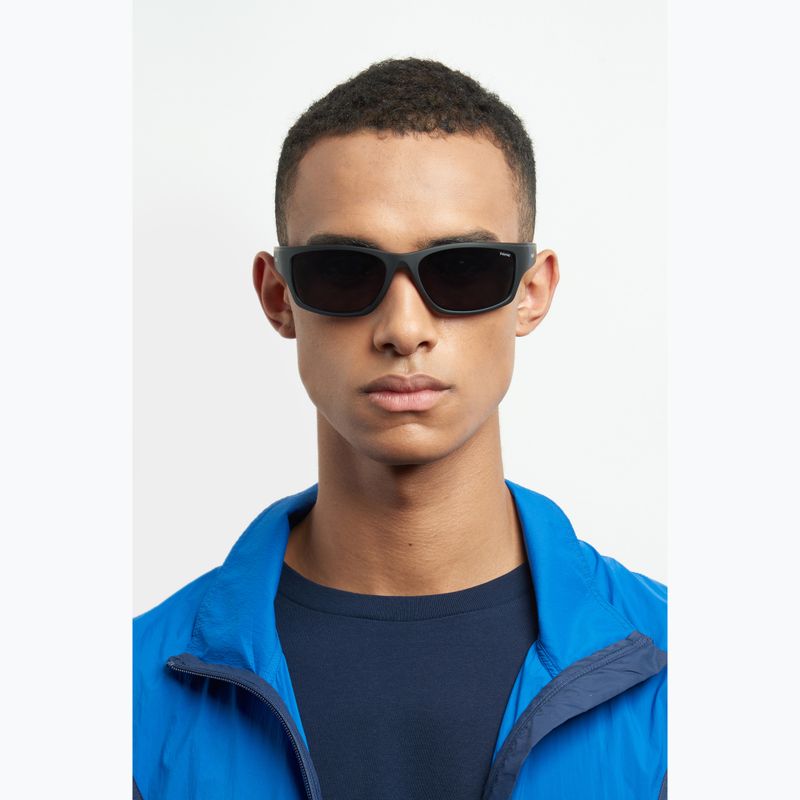 Polaroid PLD 2135/S mattschwarz blau/grau polarisierte Herren-Sonnenbrille 7