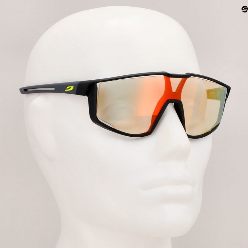 Kinderfahrradbrille Julbo Fury S Reactiv 1-3 Light Amplifier matt schwarz/grau 10