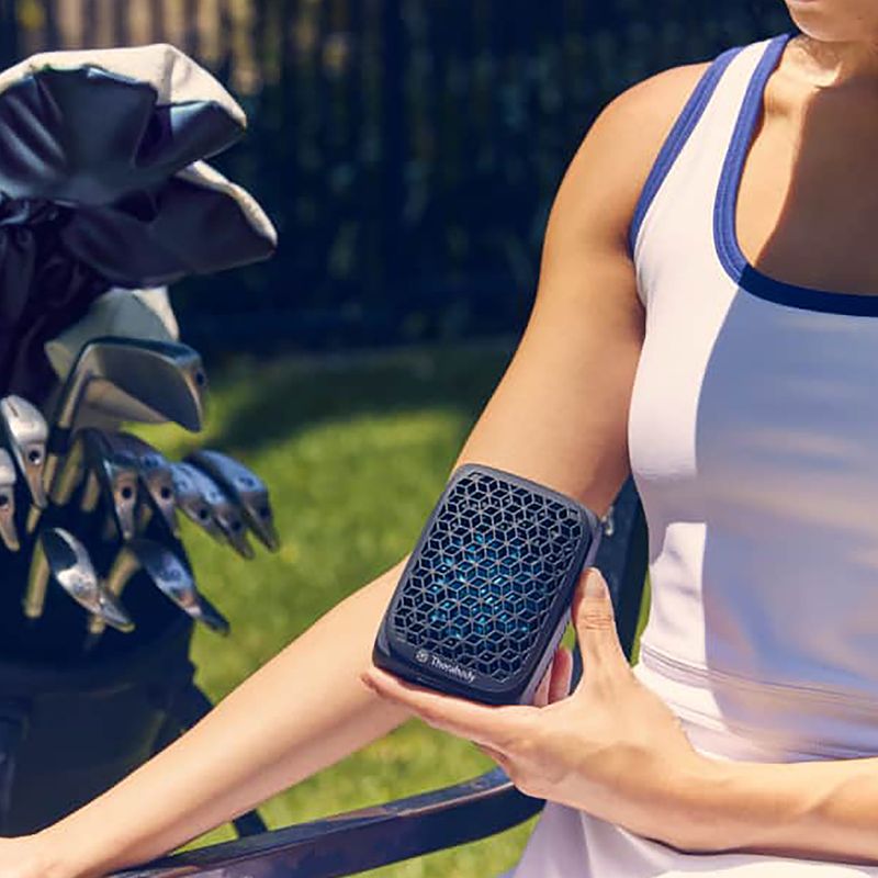 Therabody RecoveryTherm Cube schwarz/blaues Massagegerät 8