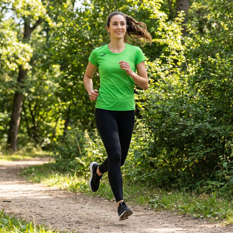 Joma Record II Fluor grünes Laufshirt für Frauen 8