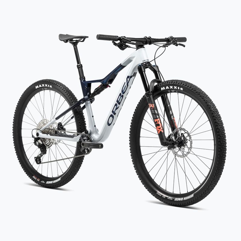 Orbea Oiz M30 2024 halo silber/blau carbon view Mountainbike 2