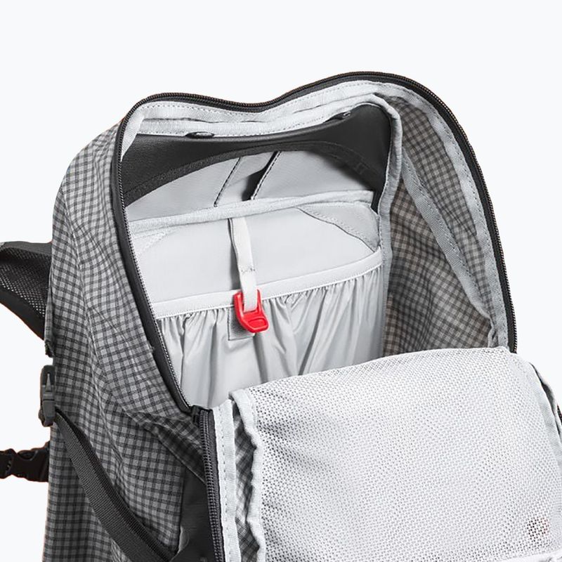 Herren-Trekking-Rucksack Osprey Talon Pro 30 l silbernes Futter 5