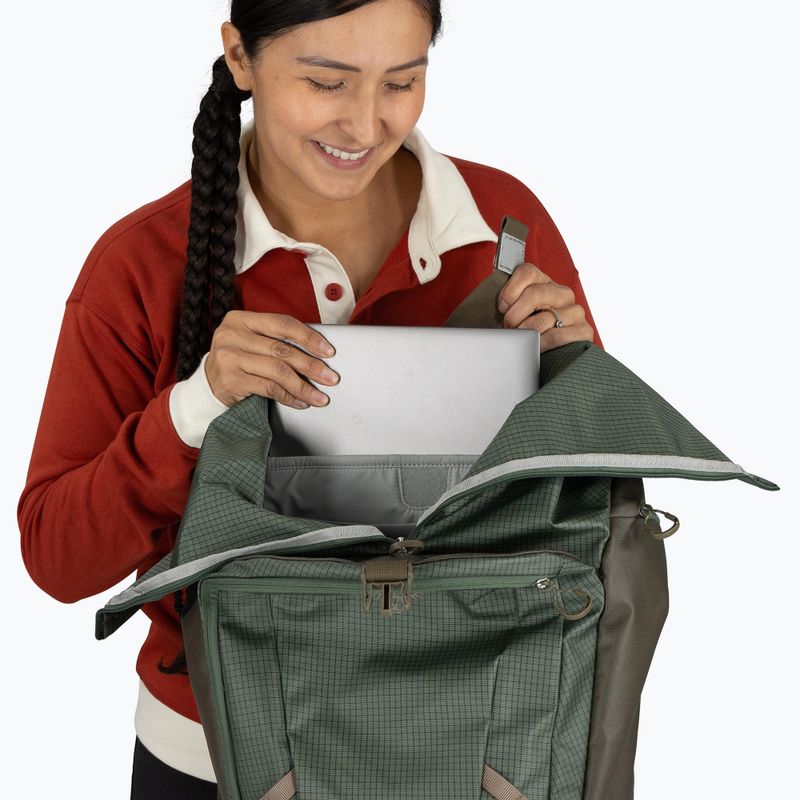 Städtischer Rucksack Osprey Transporter Roll Top 30 l Pine Leaf 12