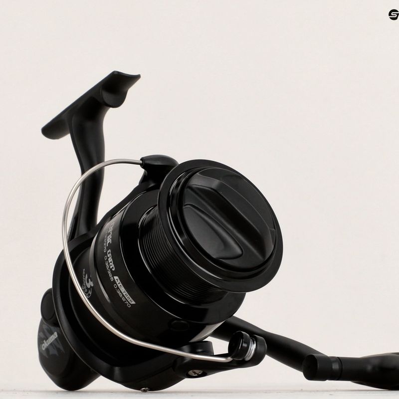 Okuma Atomic Karpfenrolle schwarz ATC-7000 5