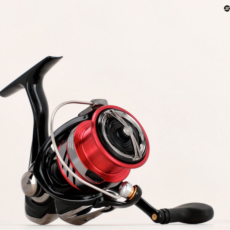 Daiwa Ninja Match schwarz 10217-300 Posenangelrolle 5