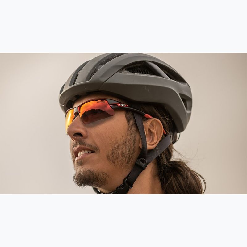 Tifosi Crit Clarion Fototec schwarz/rot/clarion rot Sonnenbrille 4