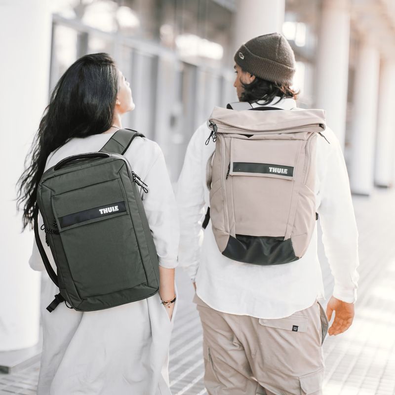 Thule Paramount Convertible Laptop-Rucksack 15,6" 16 l racing green 2
