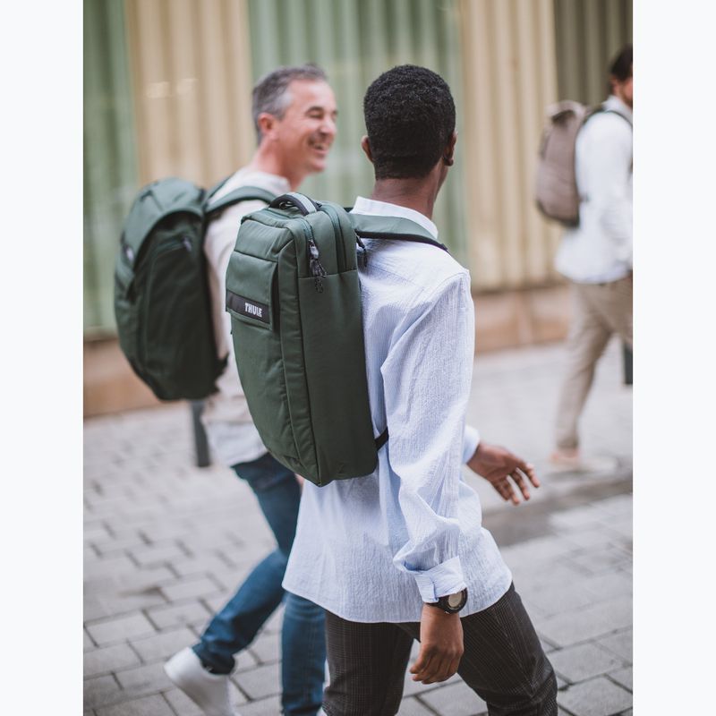 Thule Paramount Convertible Laptop-Rucksack 15,6" 16 l racing green 14