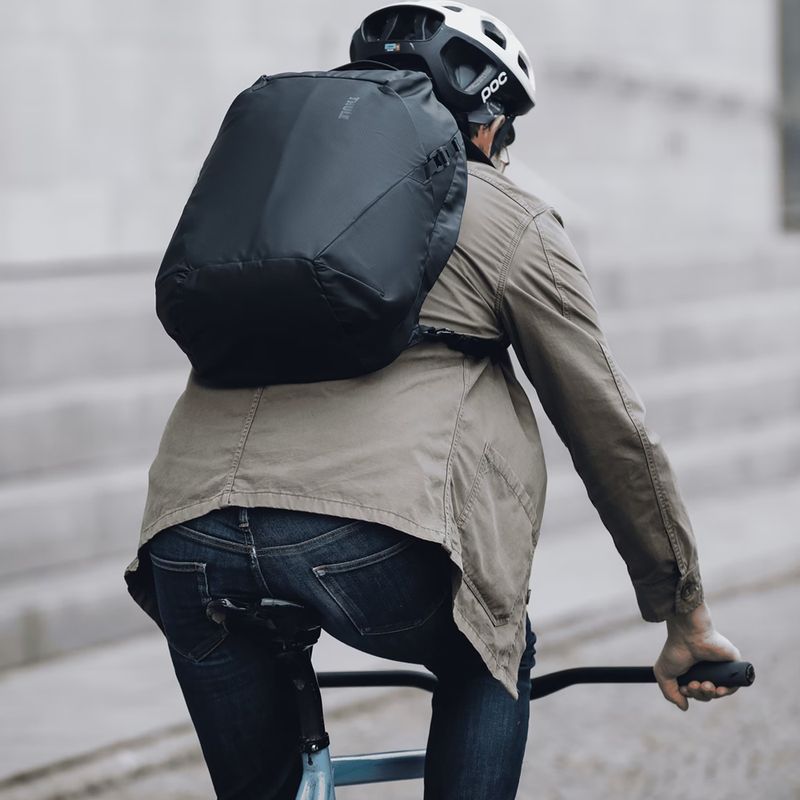 Thule Tact 21 l City-Rucksack schwarz 5