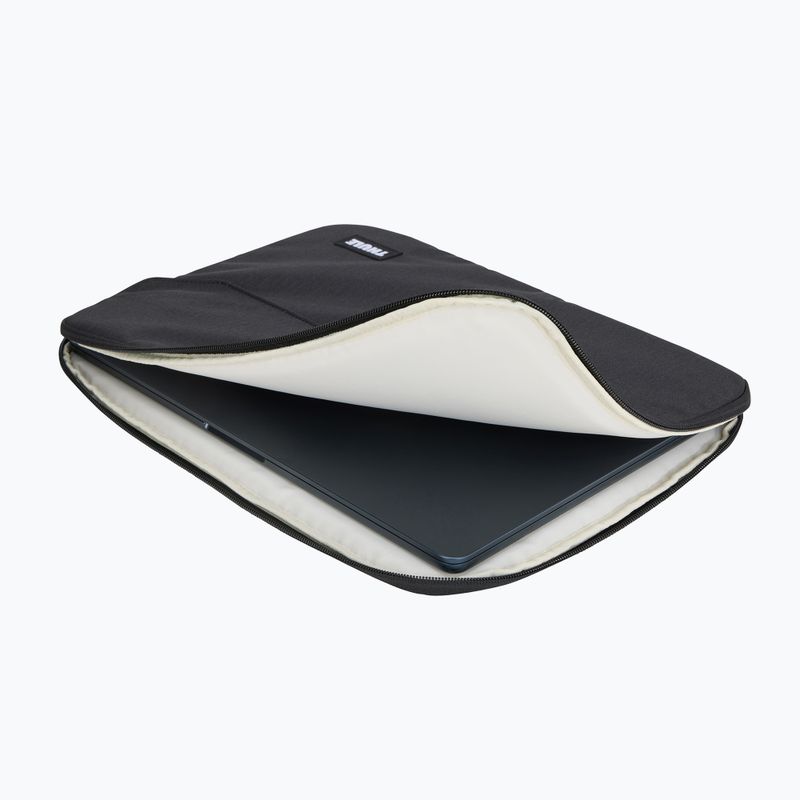 Hülle für MacBook Air 15" Thule Lithos Sleeve black 7