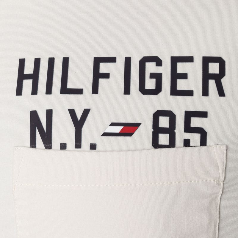 Tommy Hilfiger Graphic Tee für Männer beige 7