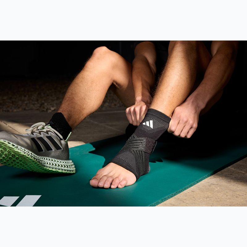 adidas Aeroready Knöchelstabilisator schwarz 8