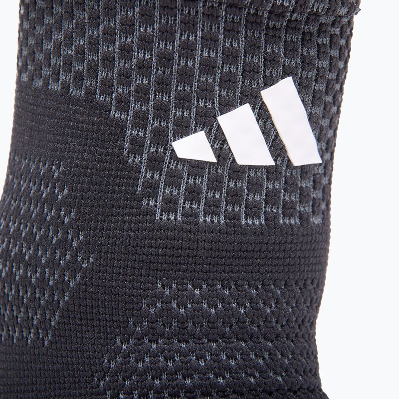 Knöchelstabilisator adidas Essential Ankle Support black 4