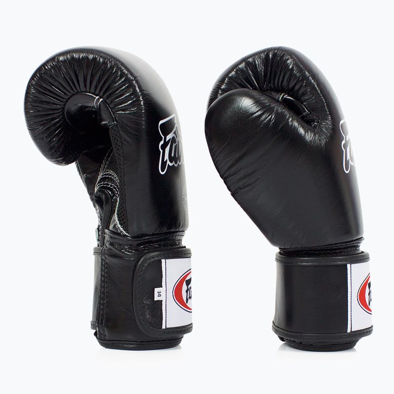 Fairtex Universal Atmungsaktive schwarze Boxhandschuhe 3