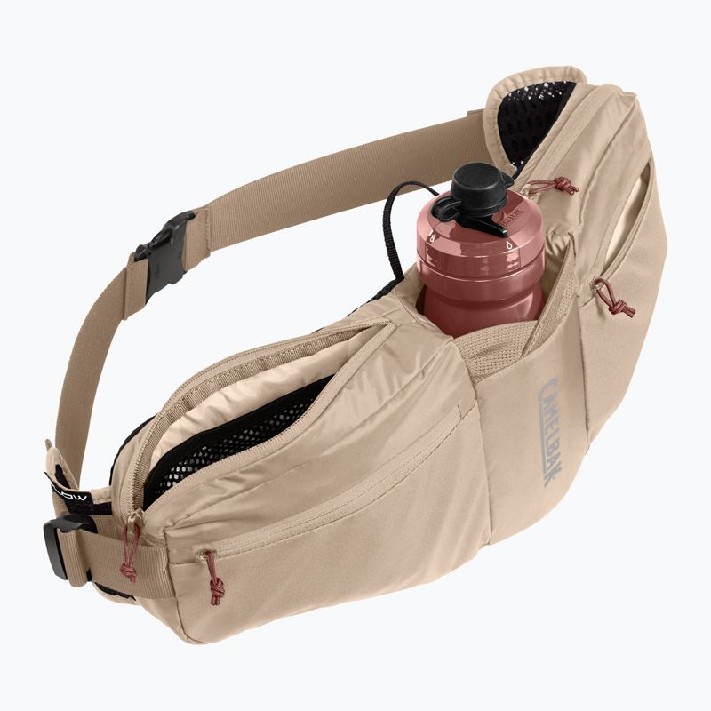 Bauchtasche CamelBak Podium Flow 4 l z Wasserflascheem 620 ml moondust 6