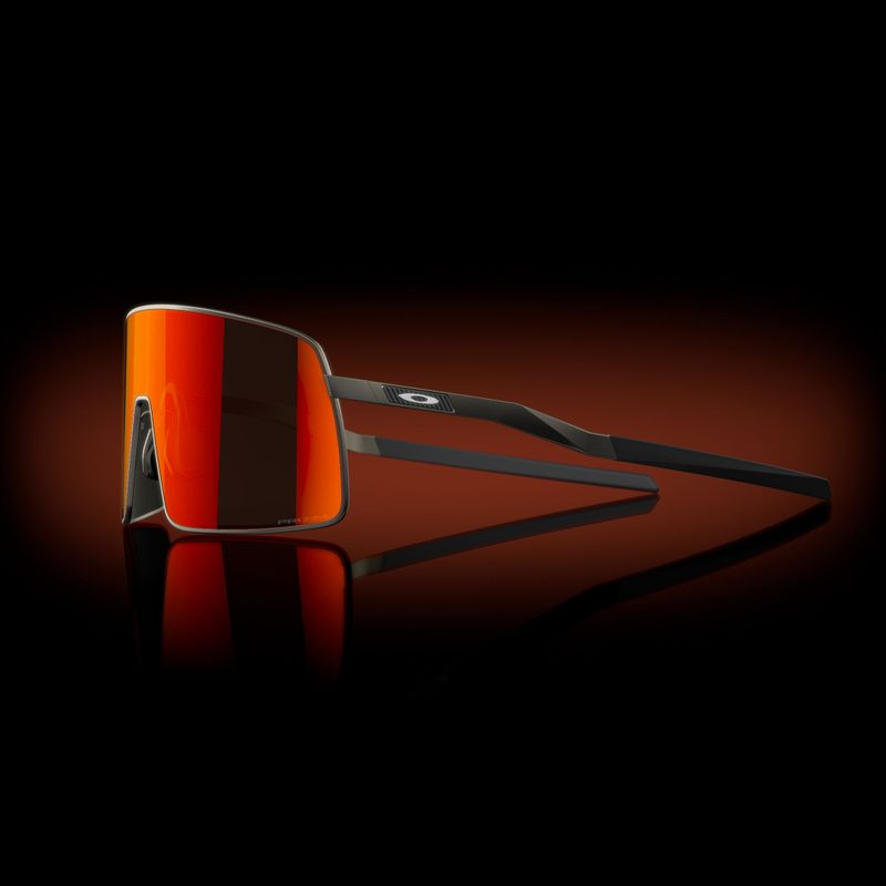 Oakley Sutro Ti satiniert Carbon/Prizm Rubin Sonnenbrille 12