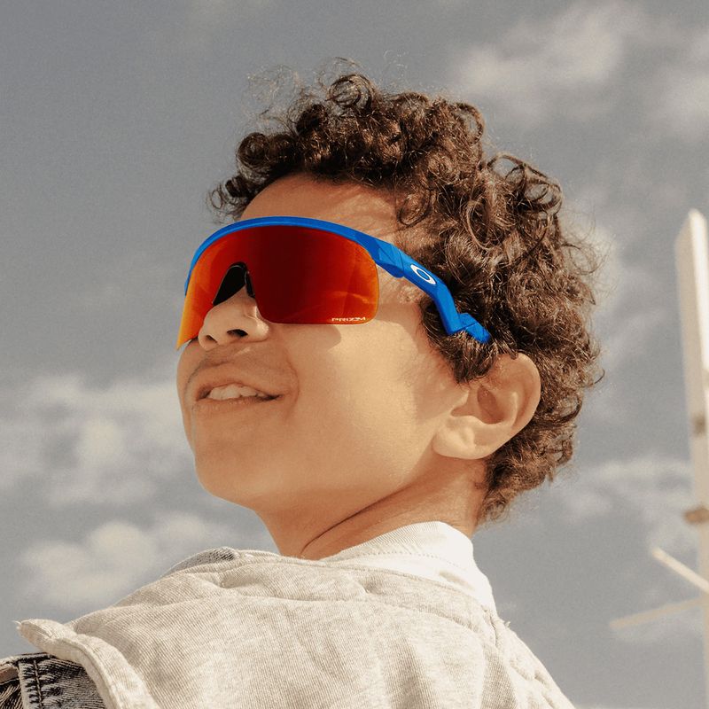 Sonnenbrille Kinder Oakley Resistor sky blue/prizm ruby 9