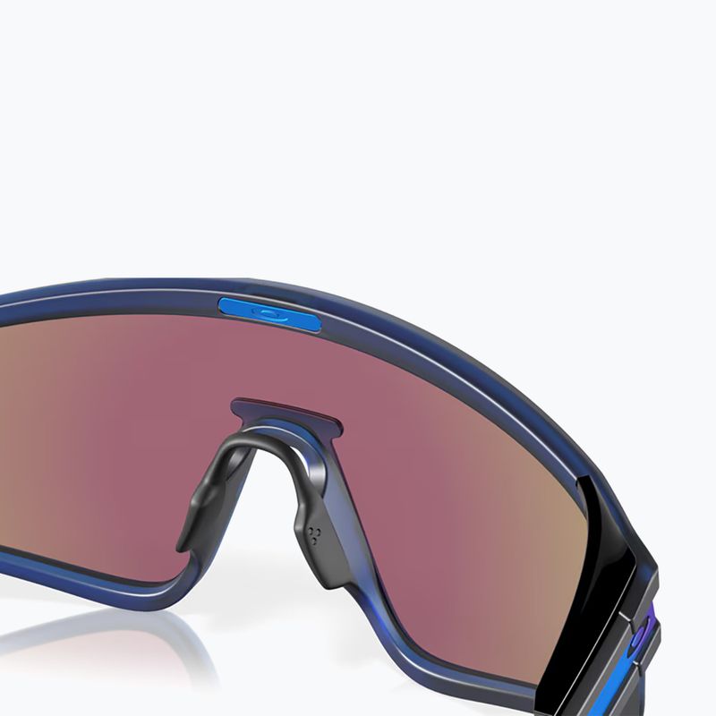 Oakley Latch Panel matt trans navy/prizm sapphire Sonnenbrille 11