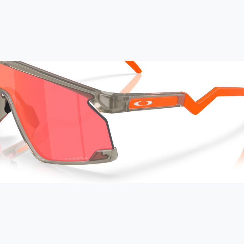 Sonnenbrille Oakley Bxtr matte grey ink/prizm trail torch 6