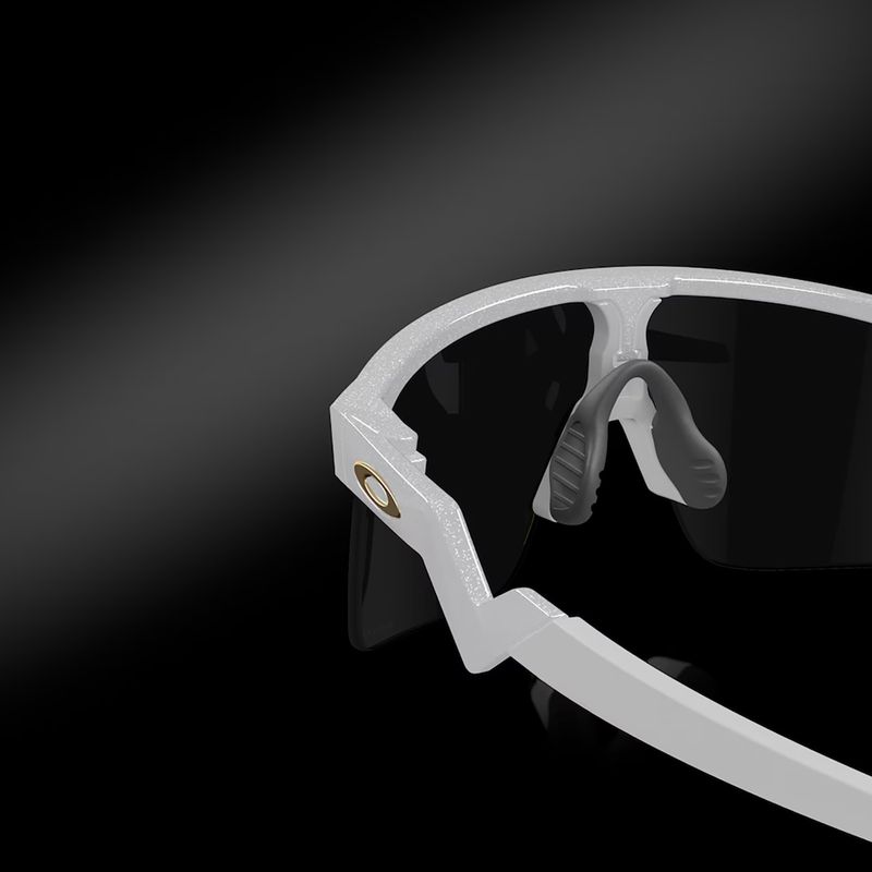 Oakley Resistor PC Perlweiß/Prizm Schwarz Kindersonnenbrille 4