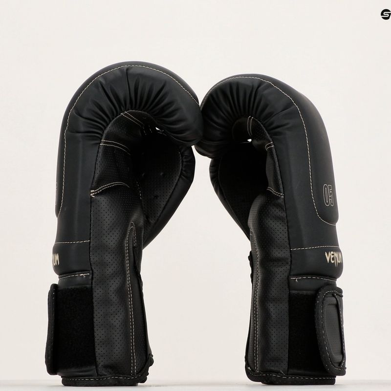 Venum Impact Evo Boxhandschuhe schwarz 6