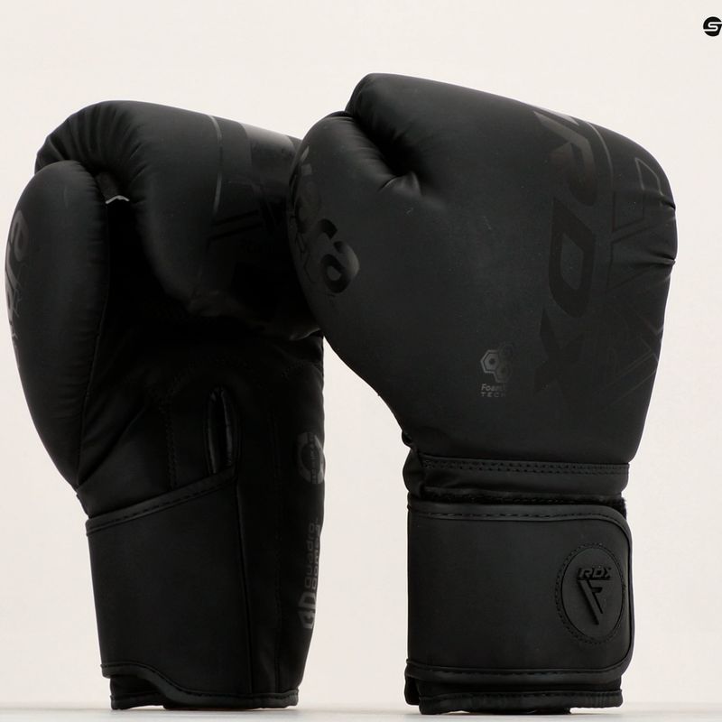 RDX F6 mattschwarze Boxhandschuhe 7