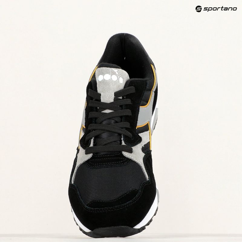 Diadora N902 nero/nero Schuhe 11