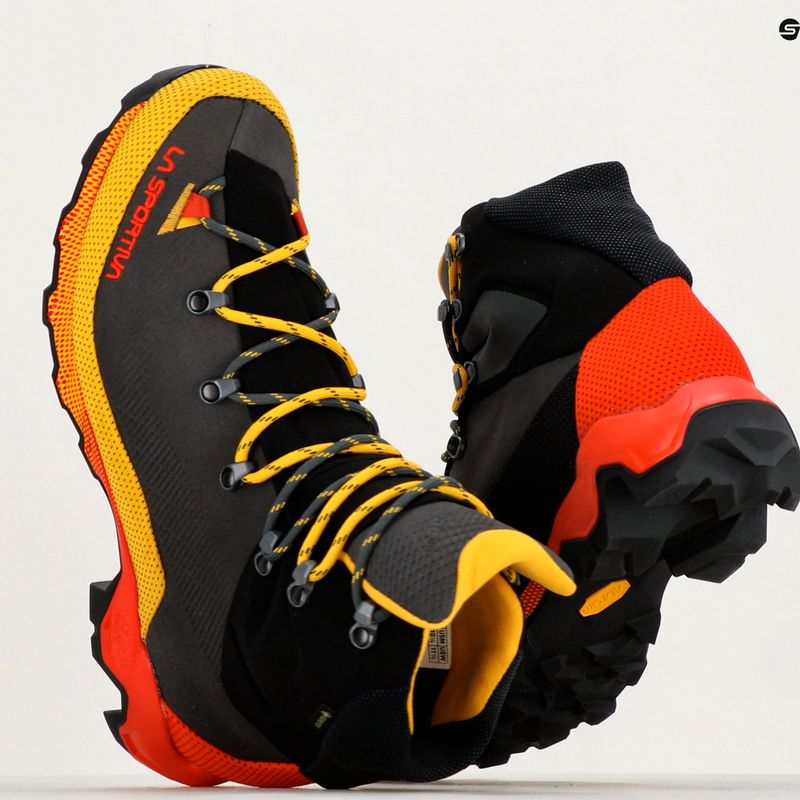 Herren-Trekkingschuhe La Sportiva Aequilibrium Trek GTX carbon/gelb 10