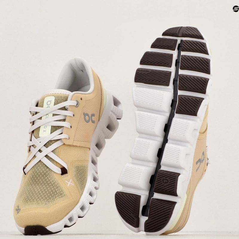 Damen On Running Cloud X 3 savannah/frost Laufschuhe 10