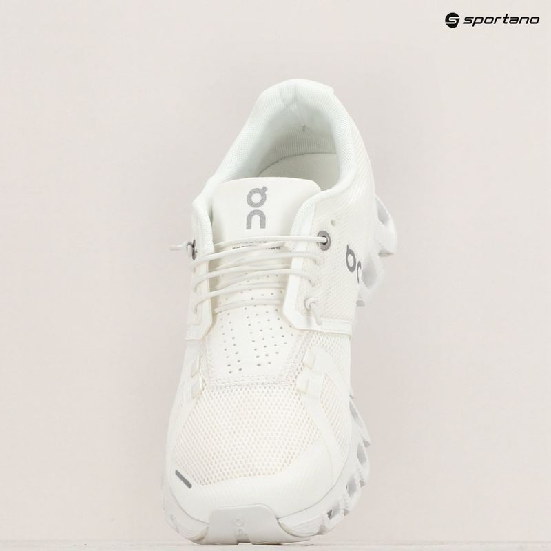 Damen On Cloud 5 undyed-weiß/weiß Laufschuhe 9