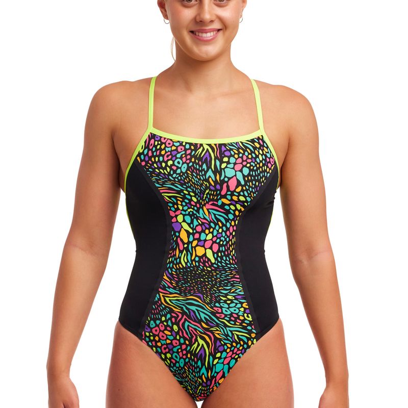 Funkita Bond Girl One Piece Spot Me Badeanzug für Frauen 3
