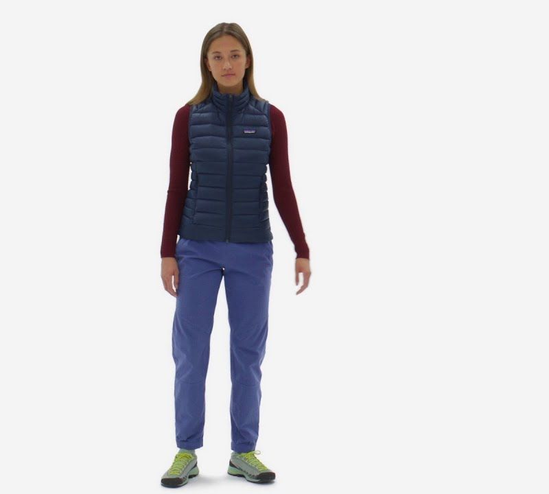 Patagonia Damen ärmelloser Down Sweater Nachtpflaume 8