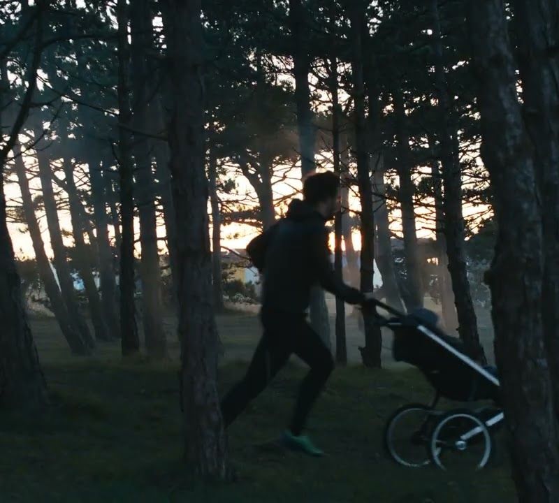 Thule Glide 2 Jet Baby-Jogging-Kinderwagen schwarz 10101952 15