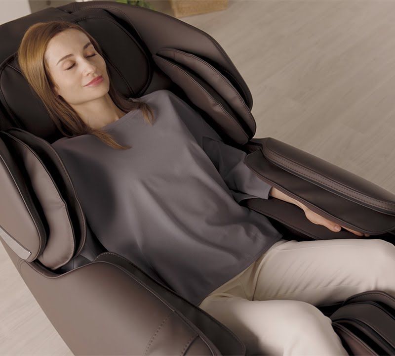 SYNCA Kagra Elfenbein Massagesessel 25