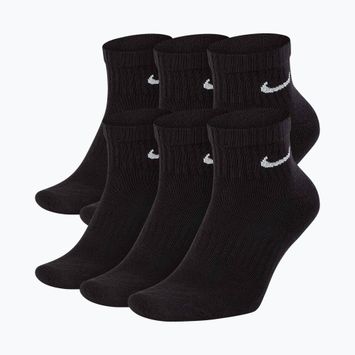 Nike Everyday Cushioned 6 Paar schwarz/weiße Socken