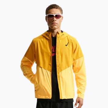 Herren-Laufjacke Nike AeroSwift Storm-Fit Aerogami university gold/citron pulse/black