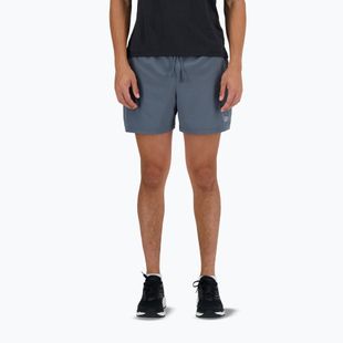 Herren New Balance Sport Essential 5" Laufshorts graphit