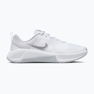 Damen Trainingsschuhe Nike MC Trainer 3 white/photon dust/metallic platinum