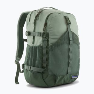 Wanderrucksack Patagonia Refugio Day 30 l cover green