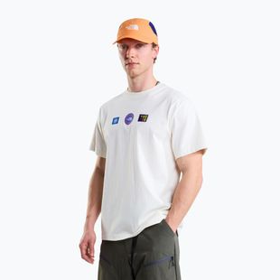 Herren-Shirt The North Face Explorer Badges RLX SS Tee Graphic white dune