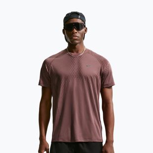 Herren-Laufshirt Nike Stride Dri-Fit ADV tattoo/burgundy crush