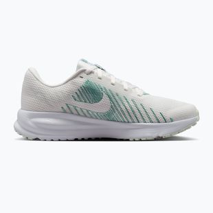 Laufschuhe für Damen Nike Run Defy summit white/white/metallic silver